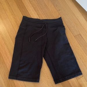 Lulu lemon Loose biker shorts